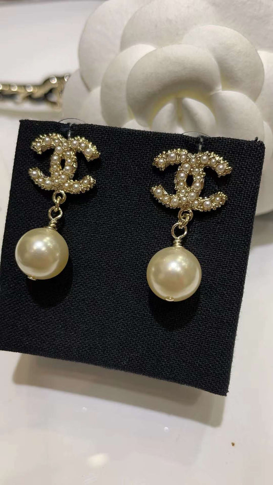 Cc princess earrings