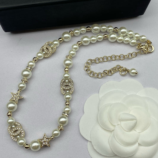 Stella pearl necklace