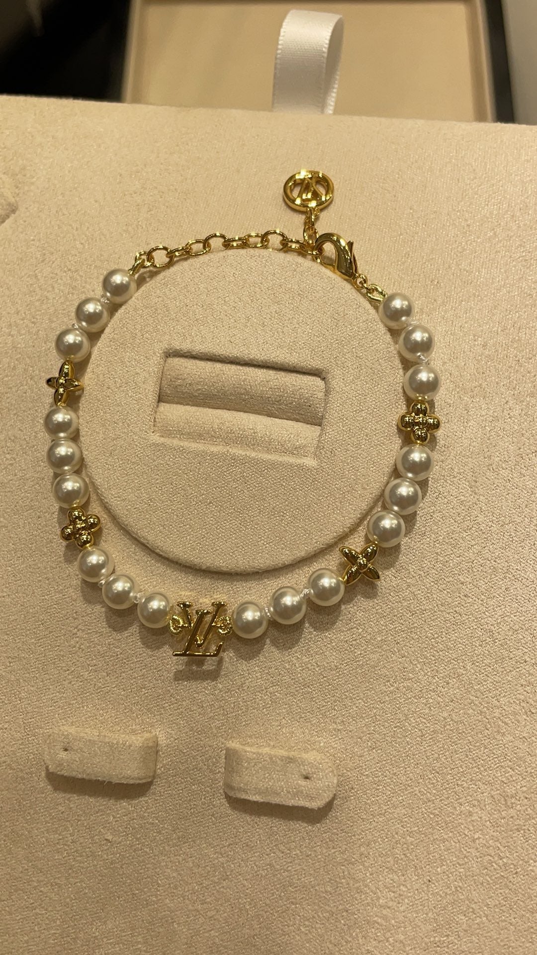 Luvi pearl bracelet