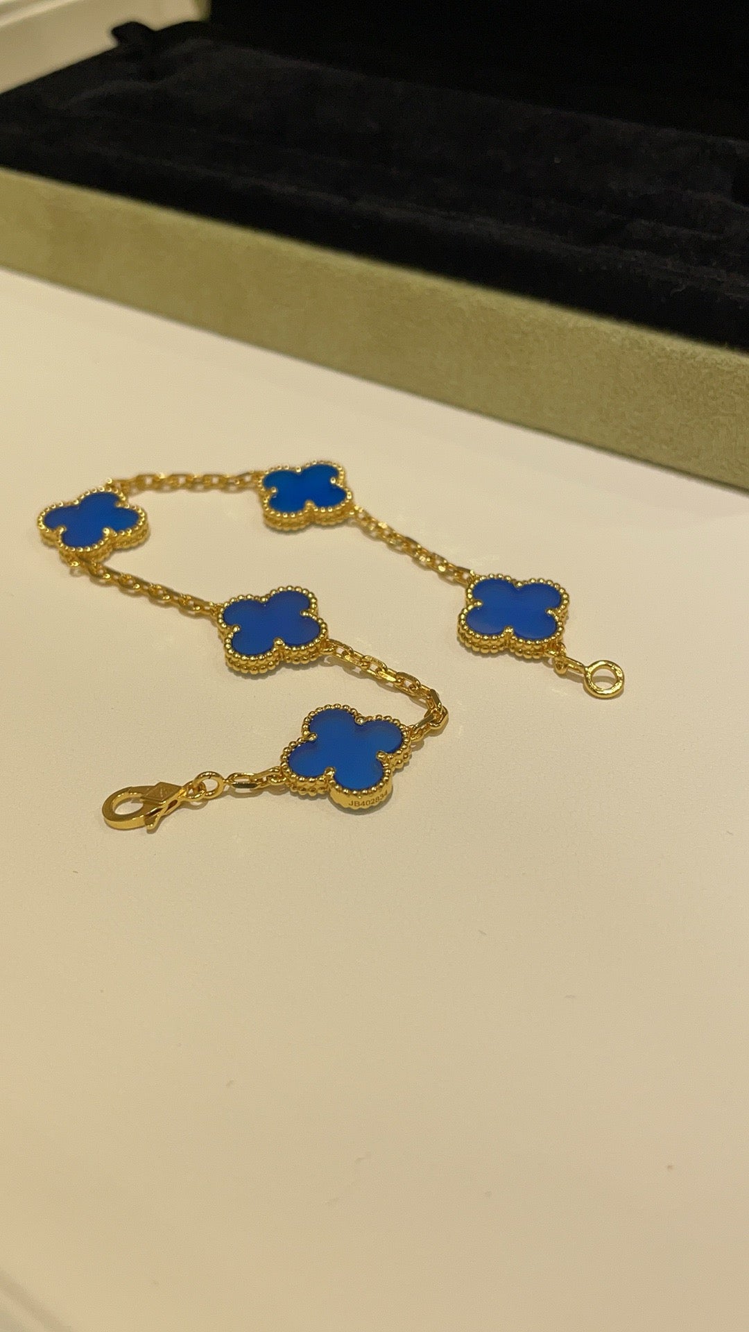 Clover bracelet