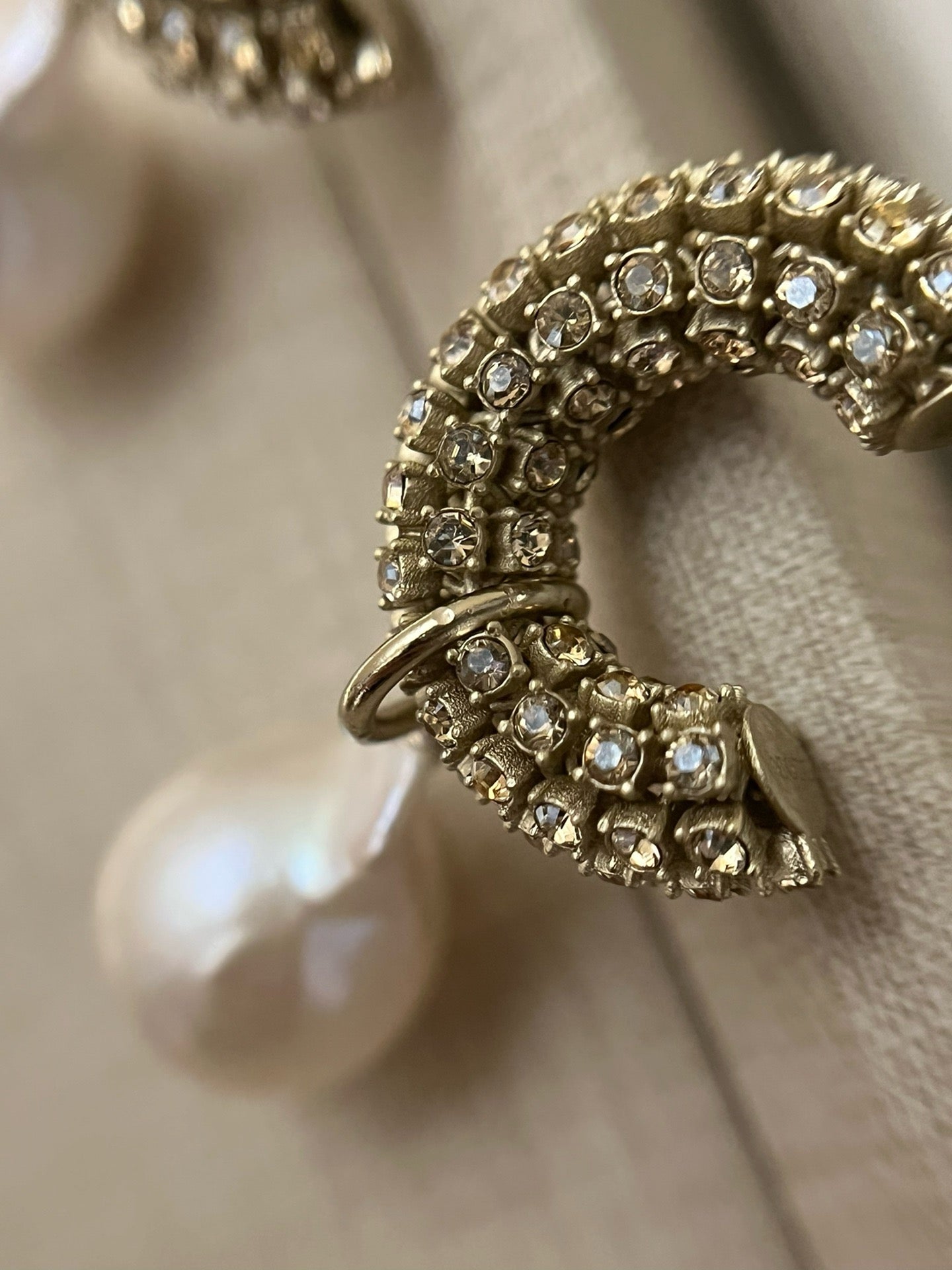 Karl crystal pearl earrings