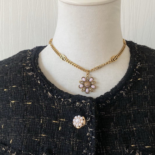 GG daisy necklace