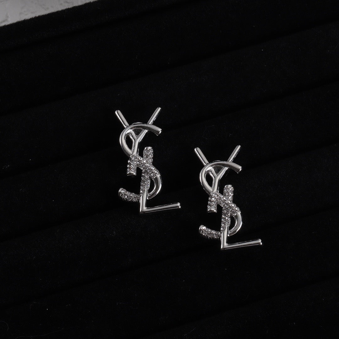 Y&L logo earrings