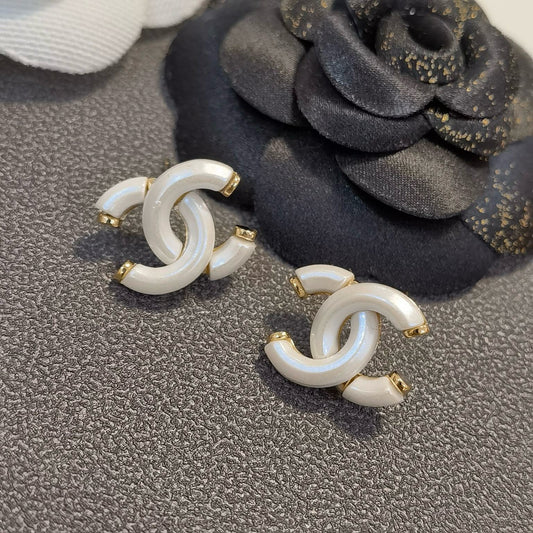 Coco snow White Earrings