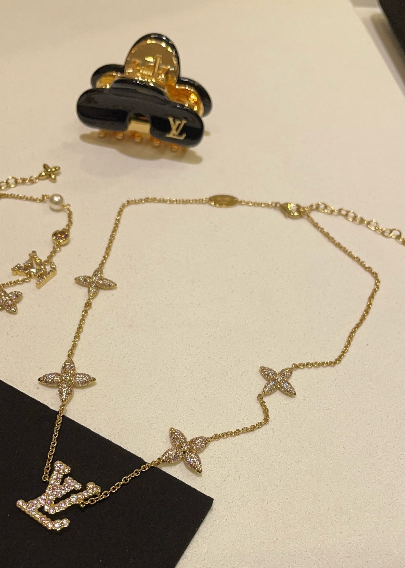 Lynn star necklace