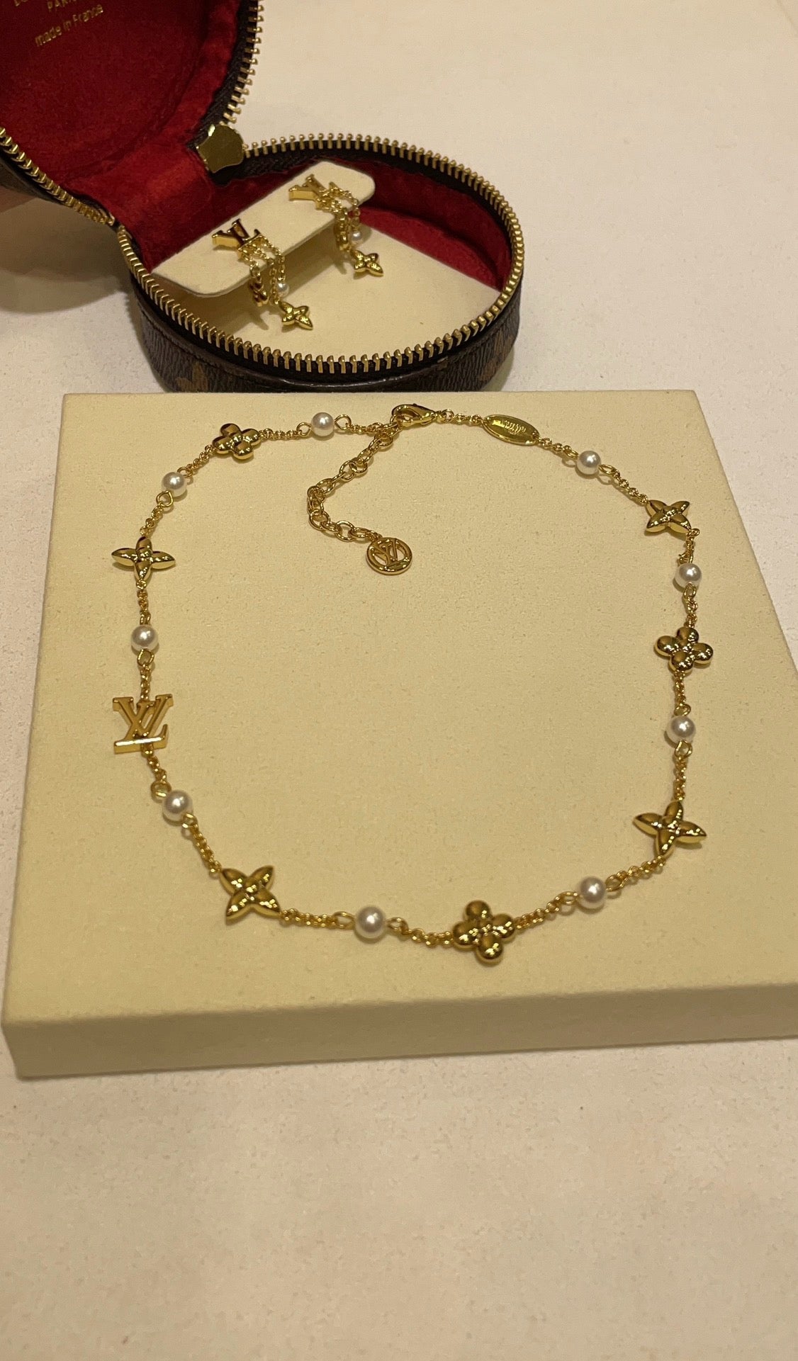 Luvi pearl necklace