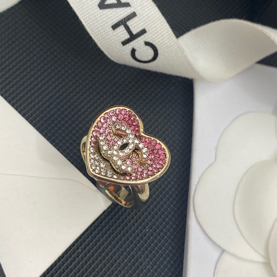 Cici crystal  heart ring