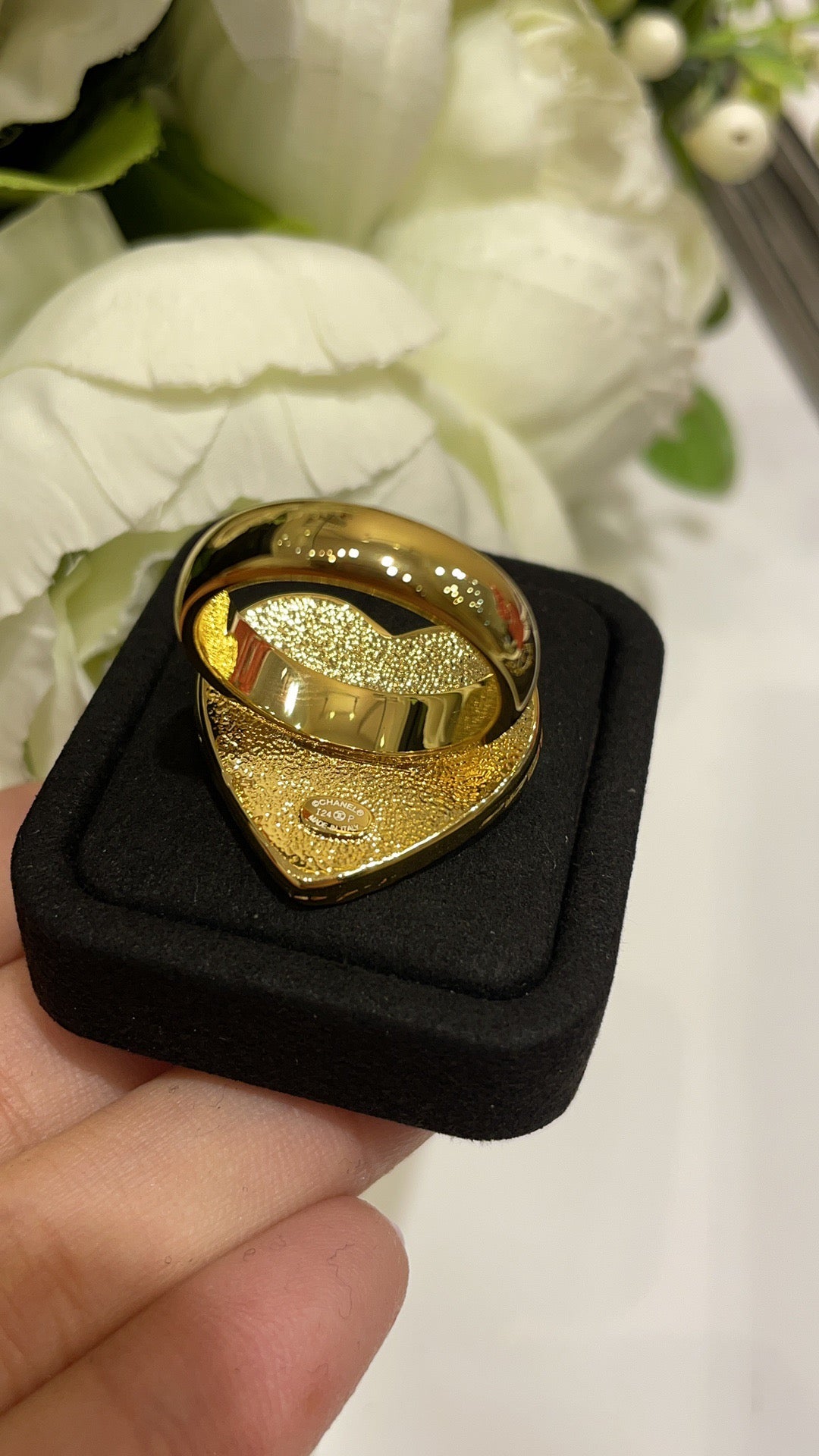 Cc vintage love ring 24p