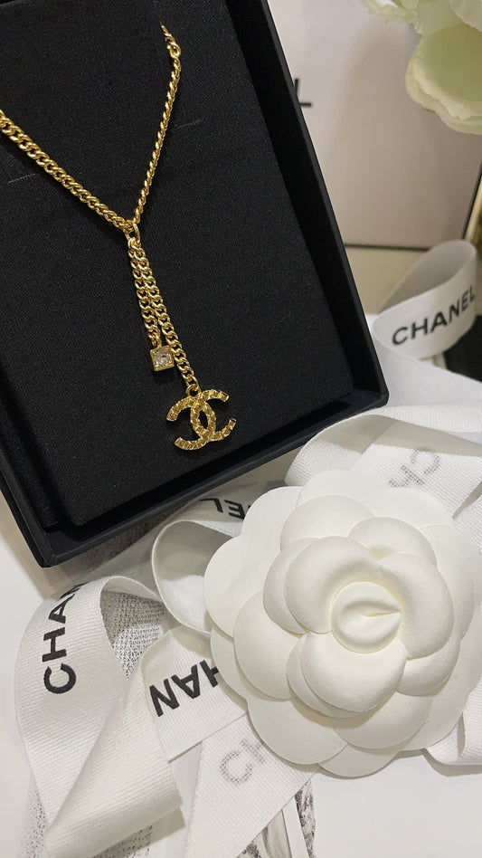 Cadianna charm necklace