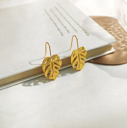 Leaf earrings