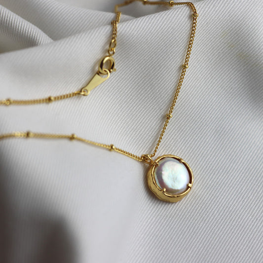 YOKAI Pearl necklace