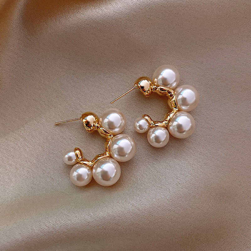 Claire Pearl Earrings